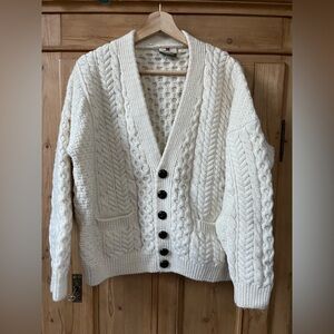 Carraig Donn Cream Cable Knit Cardigan